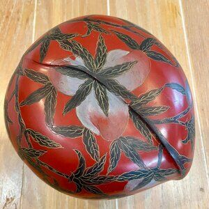 Vintage Chinese lacquer Peach Shape box